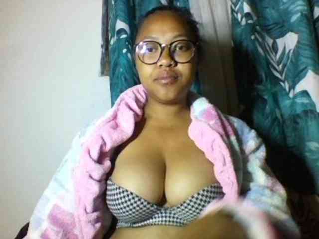 Sheilkahsexy webcam