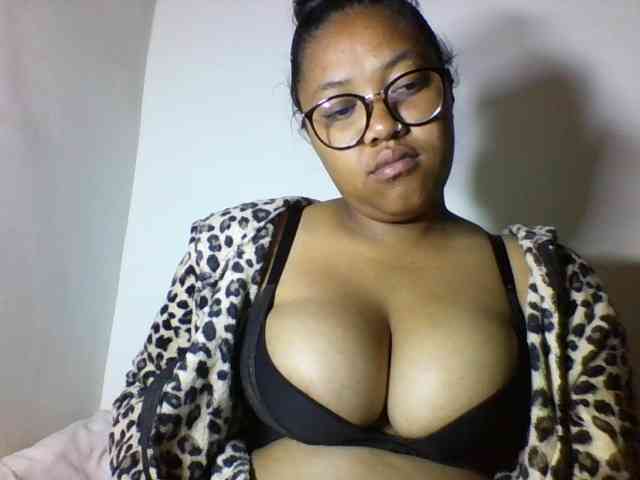 Sheilkahsexy webcam
