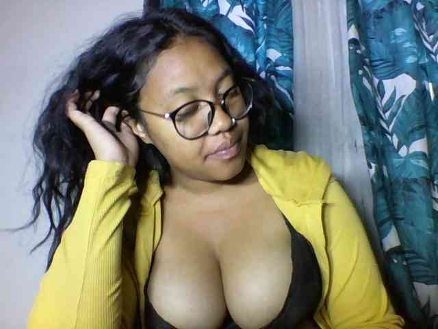 Sheilkahsexy webcam