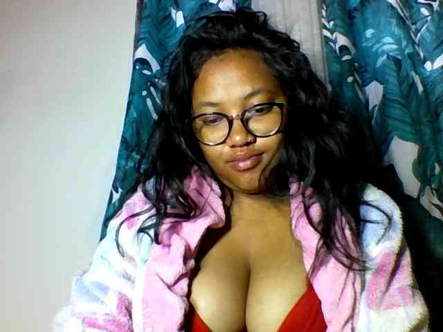 Sheilkahsexy webcam