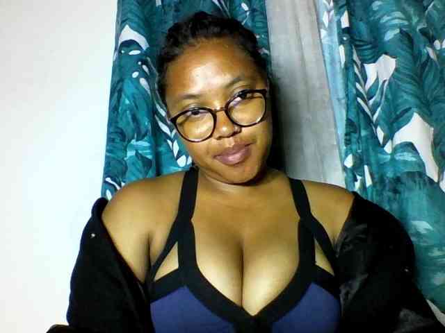 Sheilkahsexy webcam