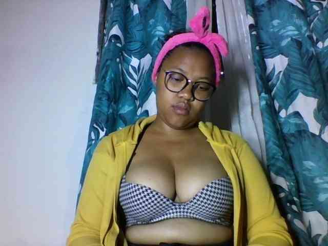 Sheilkahsexy webcam