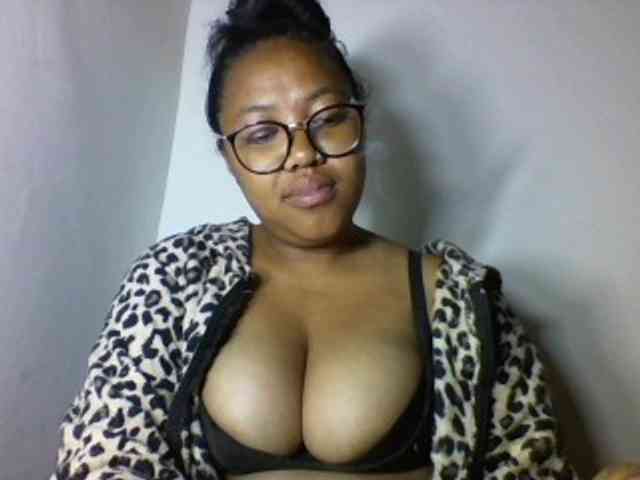 Sheilkahsexy webcam