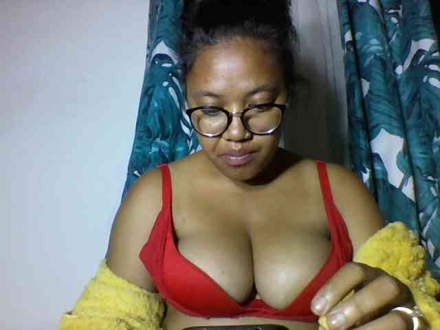 Sheilkahsexy webcam