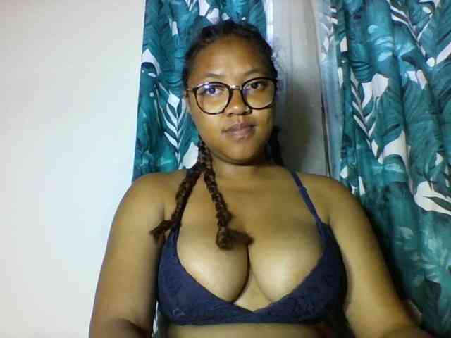 Sheilkahsexy webcam