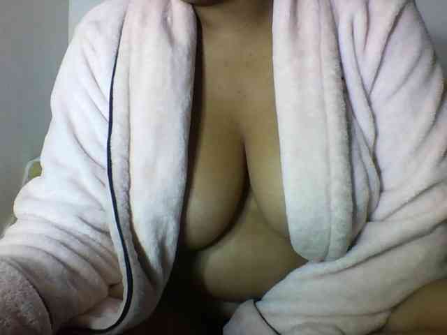 Sheilkahsexy webcam