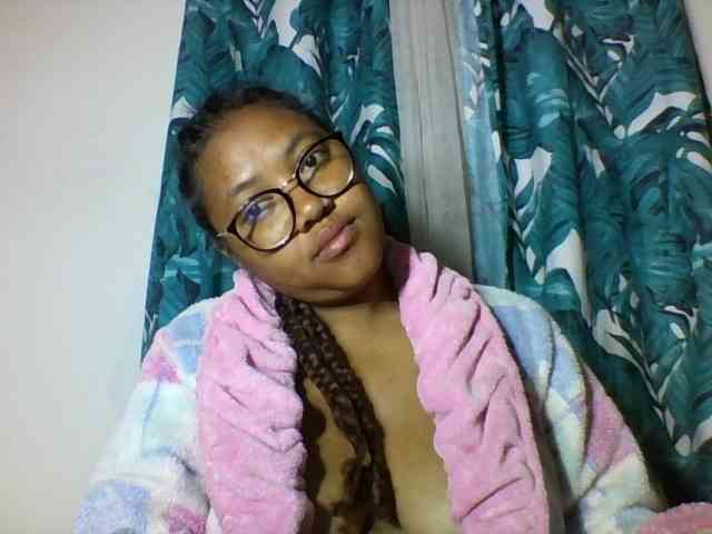 Sheilkahsexy webcam