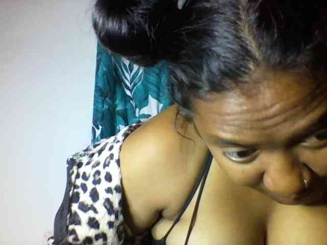 Sheilkahsexy webcam