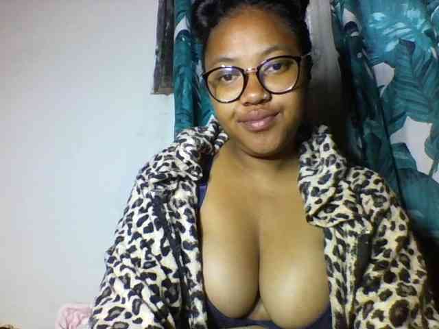 Sheilkahsexy webcam
