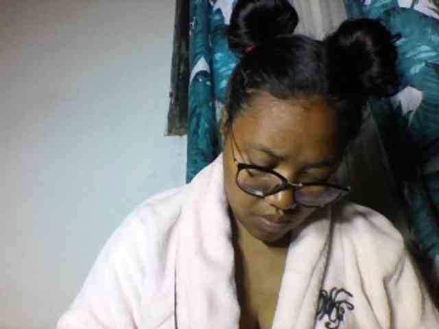 Sheilkahsexy webcam