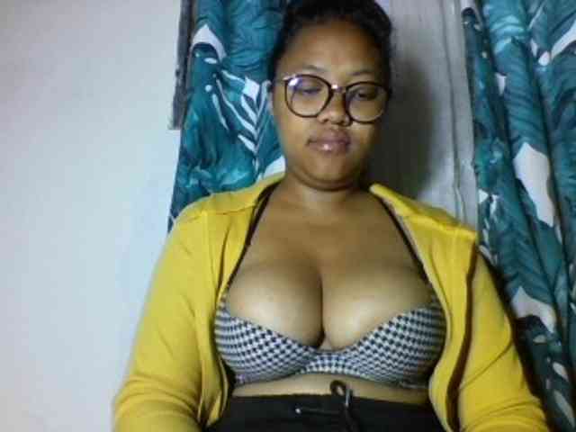 Sheilkahsexy webcam