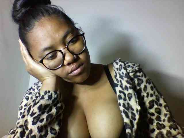Sheilkahsexy webcam