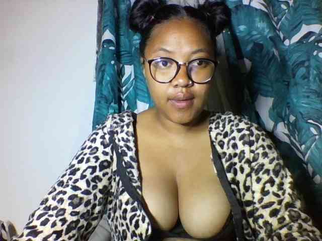 Sheilkahsexy webcam