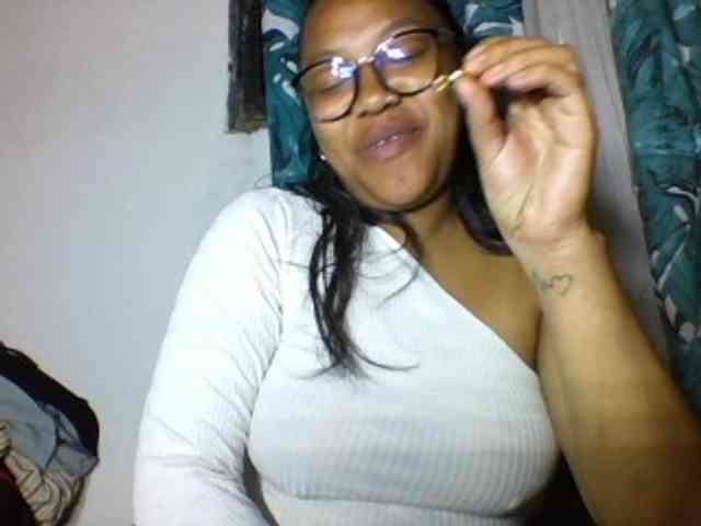 Sheilkahsexy webcam