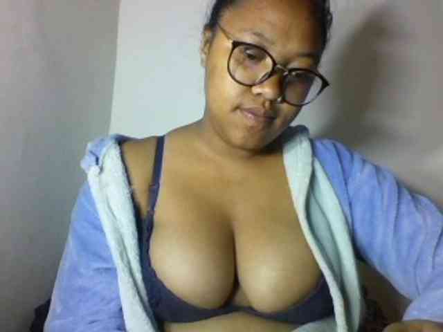 Sheilkahsexy webcam