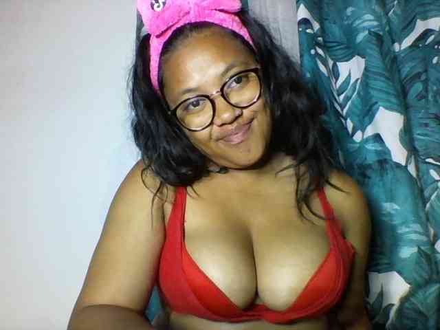 Sheilkahsexy webcam