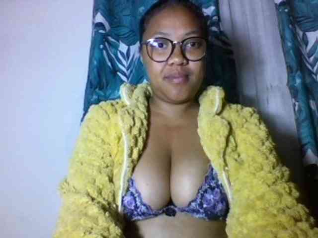 Sheilkahsexy webcam