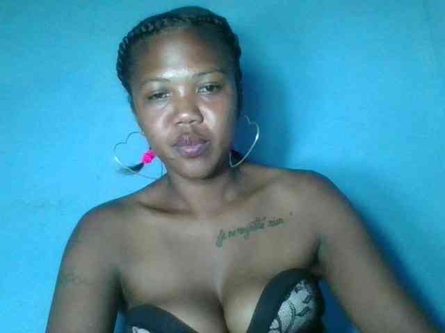 Sheilkahsexy Live Webcam on BongaCams