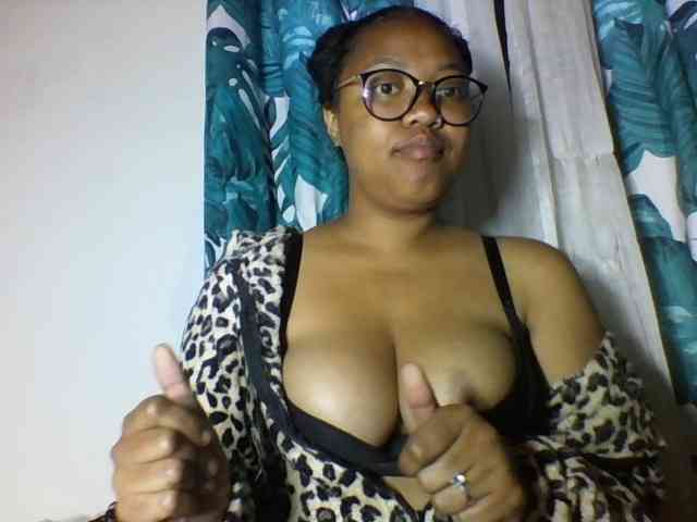 Sheilkahsexy webcam