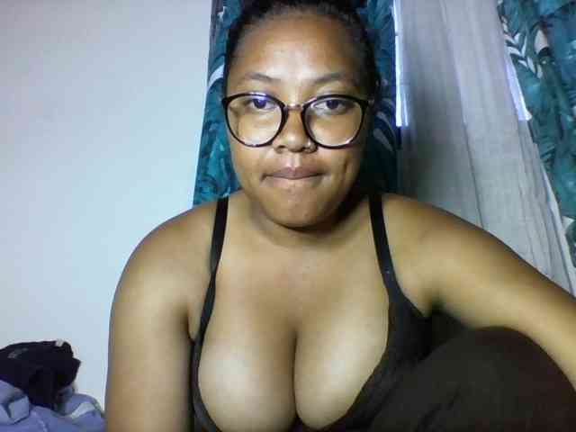 Sheilkahsexy webcam