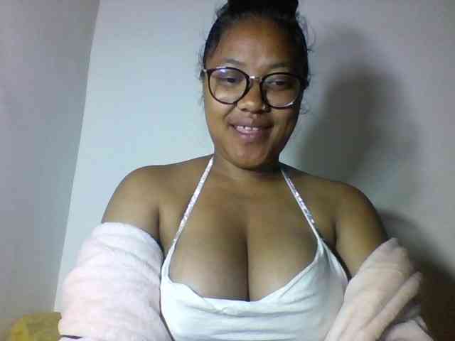 Sheilkahsexy webcam