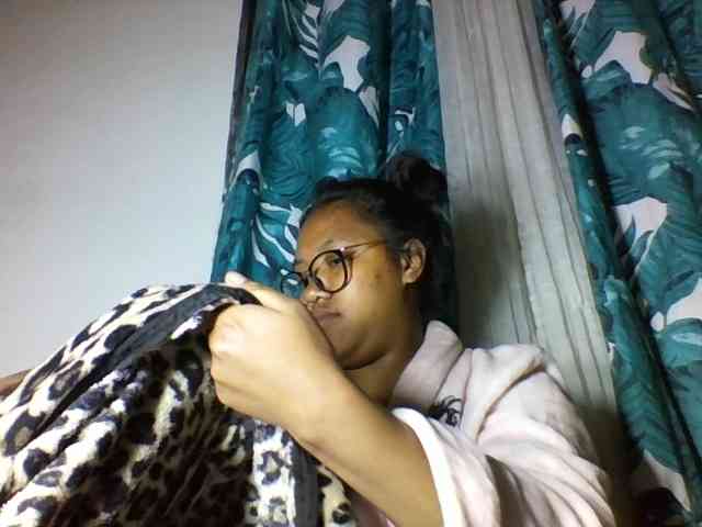 Sheilkahsexy webcam