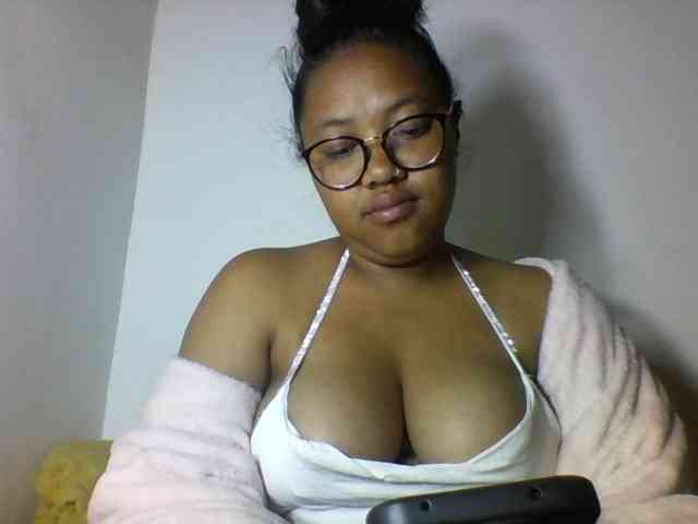 Sheilkahsexy webcam