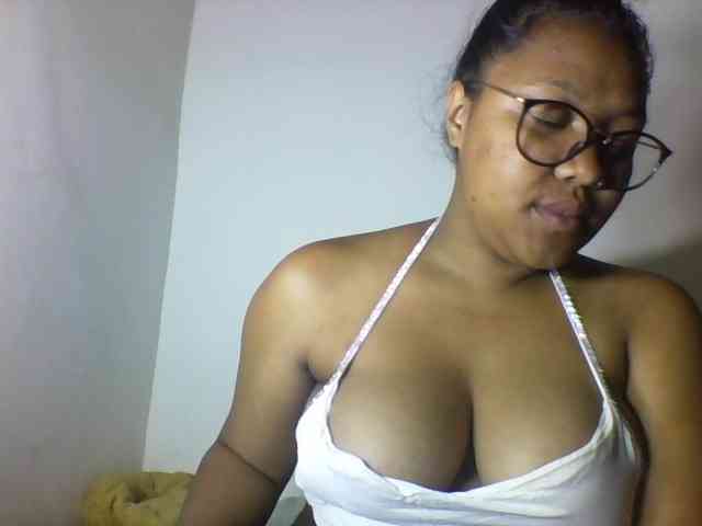 Sheilkahsexy webcam