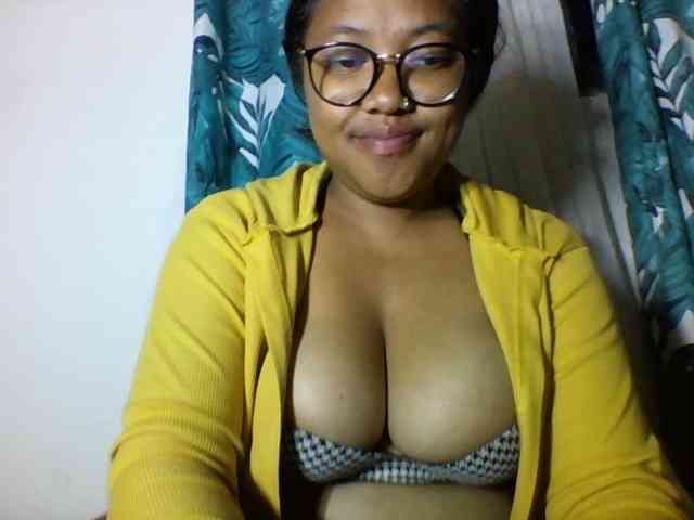 Sheilkahsexy webcam