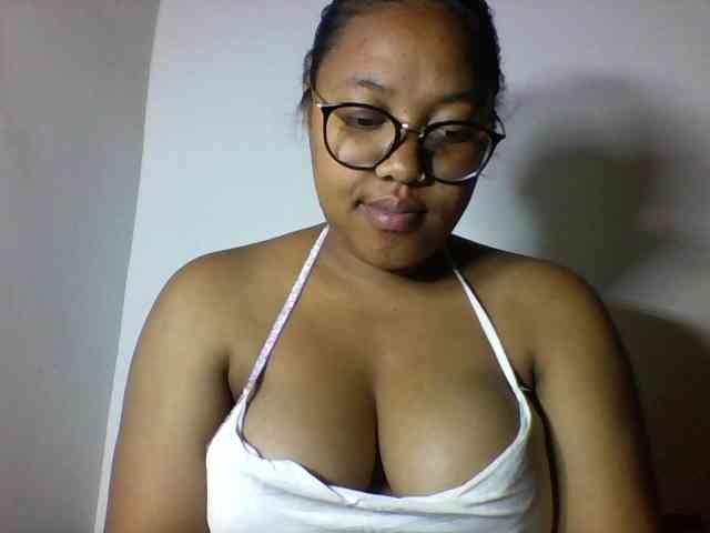 Sheilkahsexy webcam