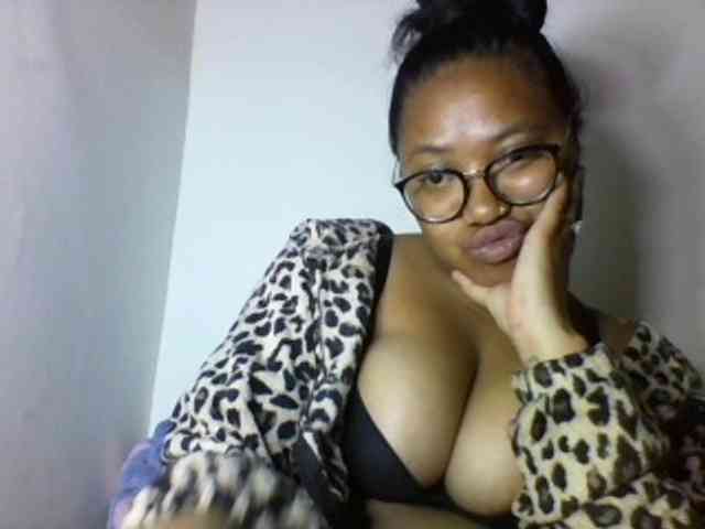 Sheilkahsexy webcam