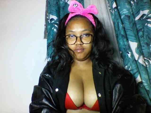 Sheilkahsexy webcam