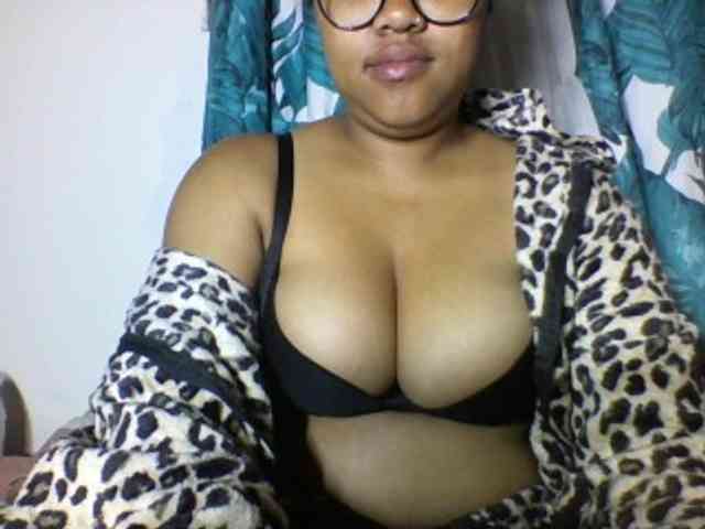 Sheilkahsexy webcam