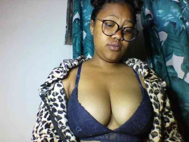 Sheilkahsexy webcam