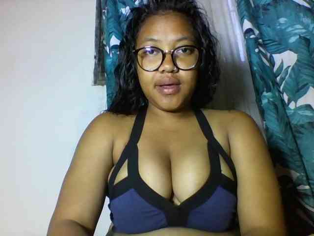 Sheilkahsexy webcam