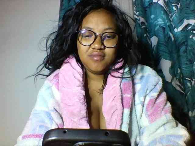 Sheilkahsexy webcam