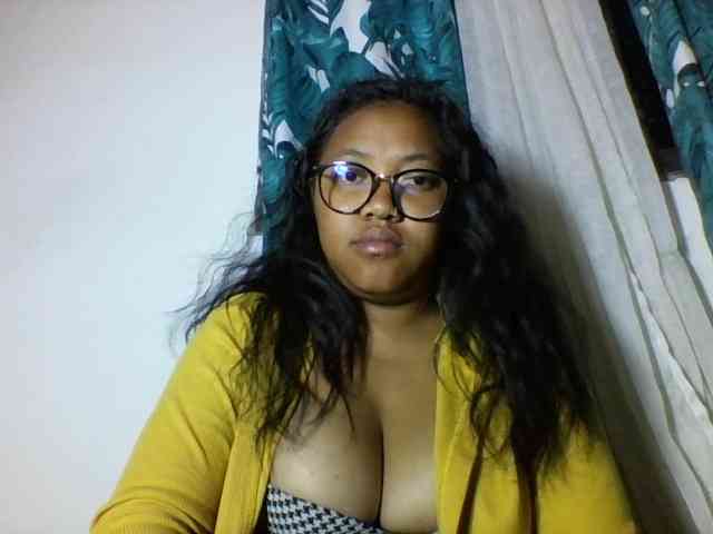 Sheilkahsexy webcam