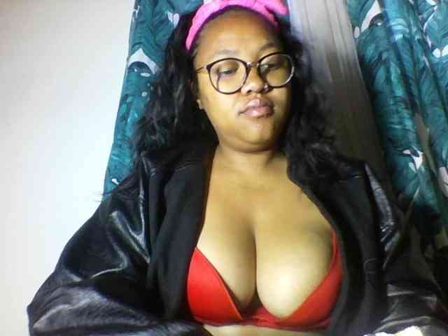 Sheilkahsexy webcam