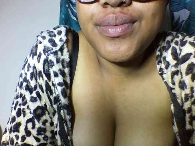 Sheilkahsexy webcam