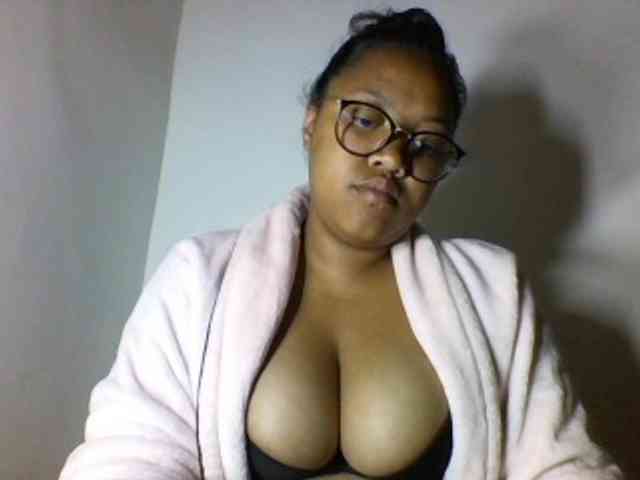 Sheilkahsexy webcam