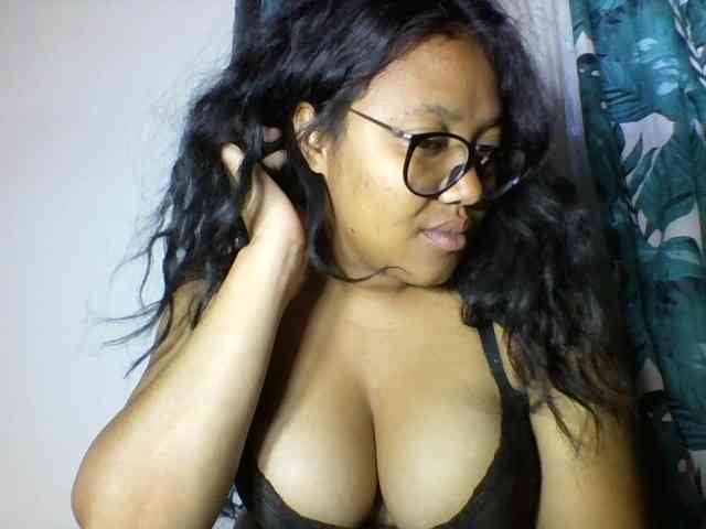 Sheilkahsexy webcam