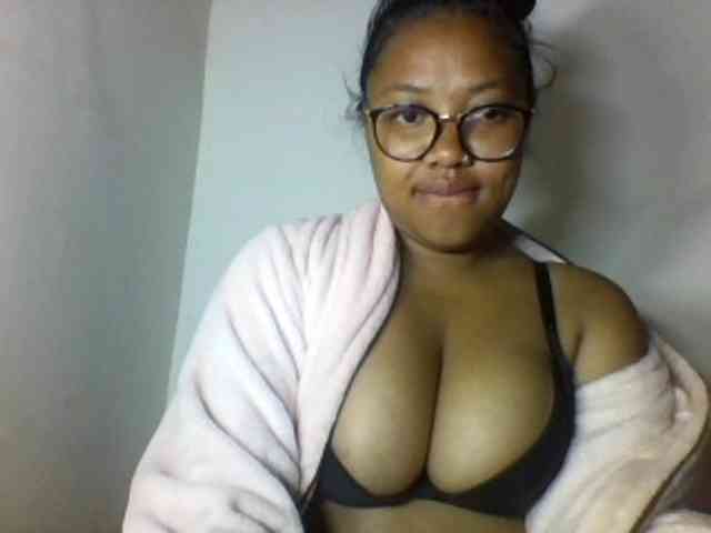 Sheilkahsexy webcam