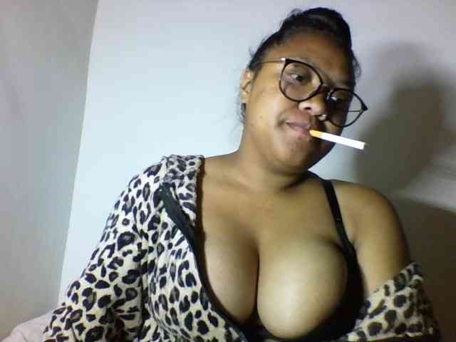 Sheilkahsexy webcam