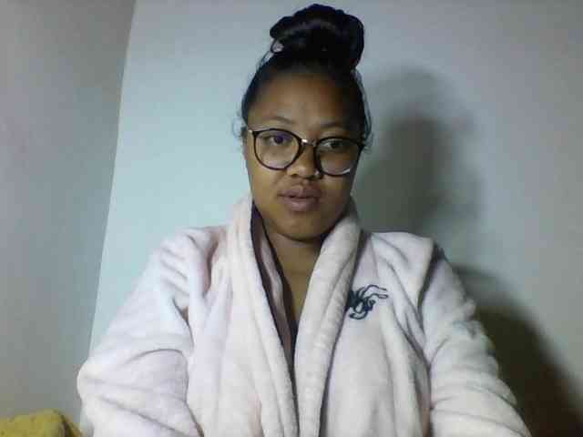 Sheilkahsexy webcam
