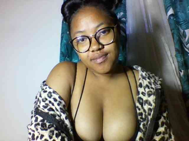 Sheilkahsexy webcam