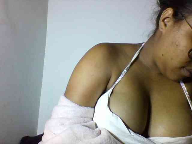 Sheilkahsexy webcam