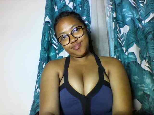 Sheilkahsexy webcam