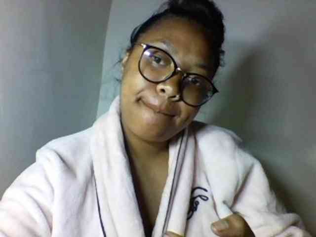 Sheilkahsexy webcam