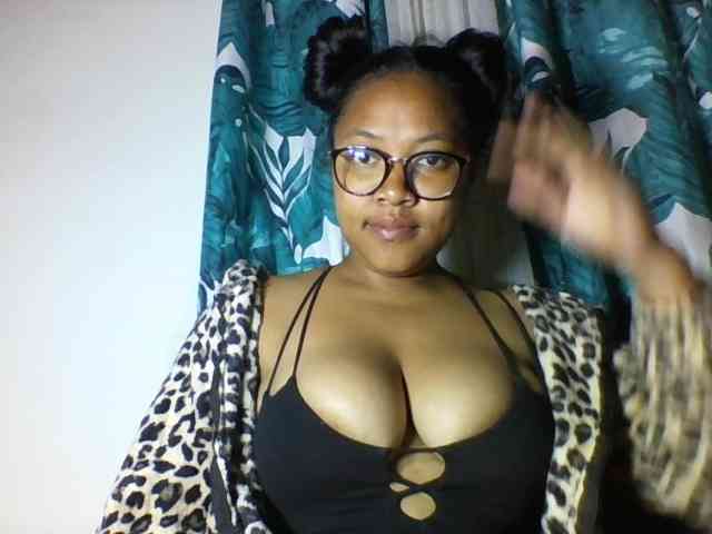 Sheilkahsexy webcam