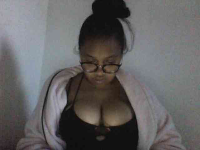 Sheilkahsexy webcam